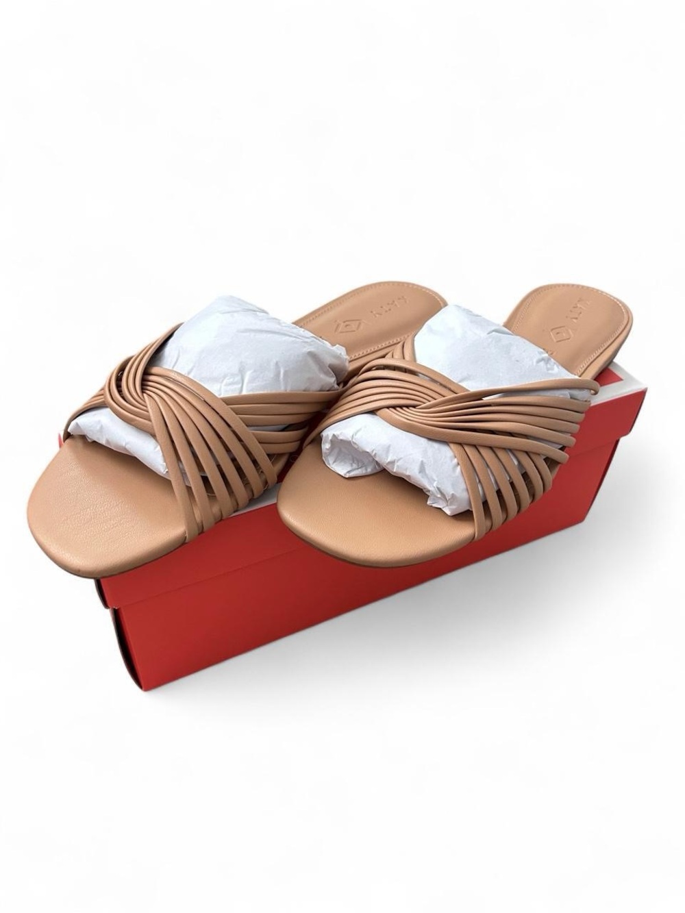 Women’s size 9 Tan Woven Slide Sandals, Stylish Slides, Katy Perry Collections
